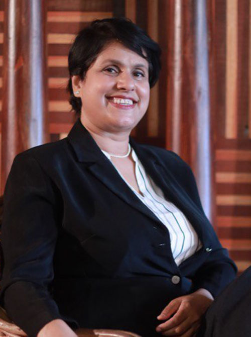 Dr.Anita mani